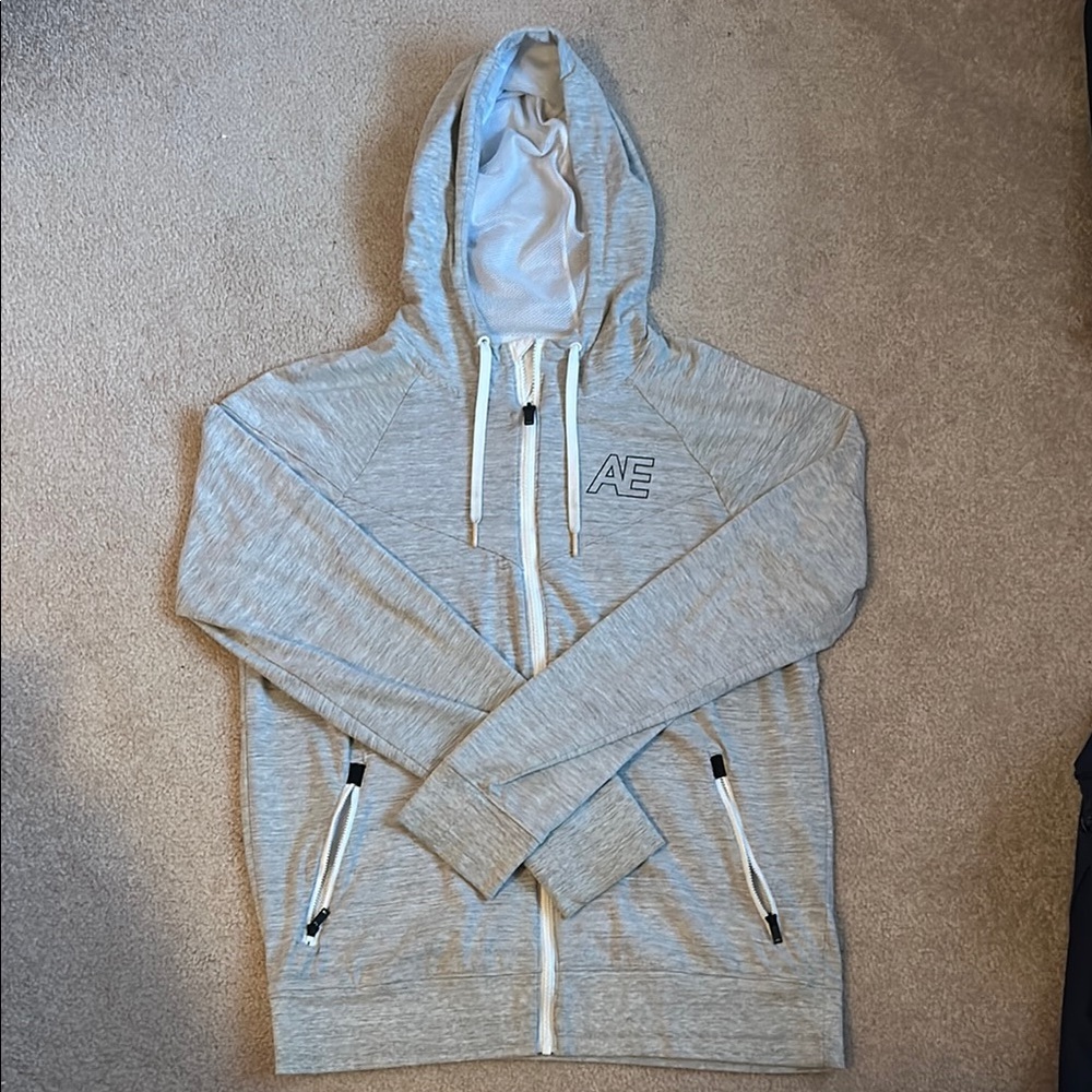 American Eagle Outfitters Men's Light Gray Zip-Up Hoodie